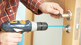 Automotive Locksmith at Center City West Philadelphia, Pennsylvania